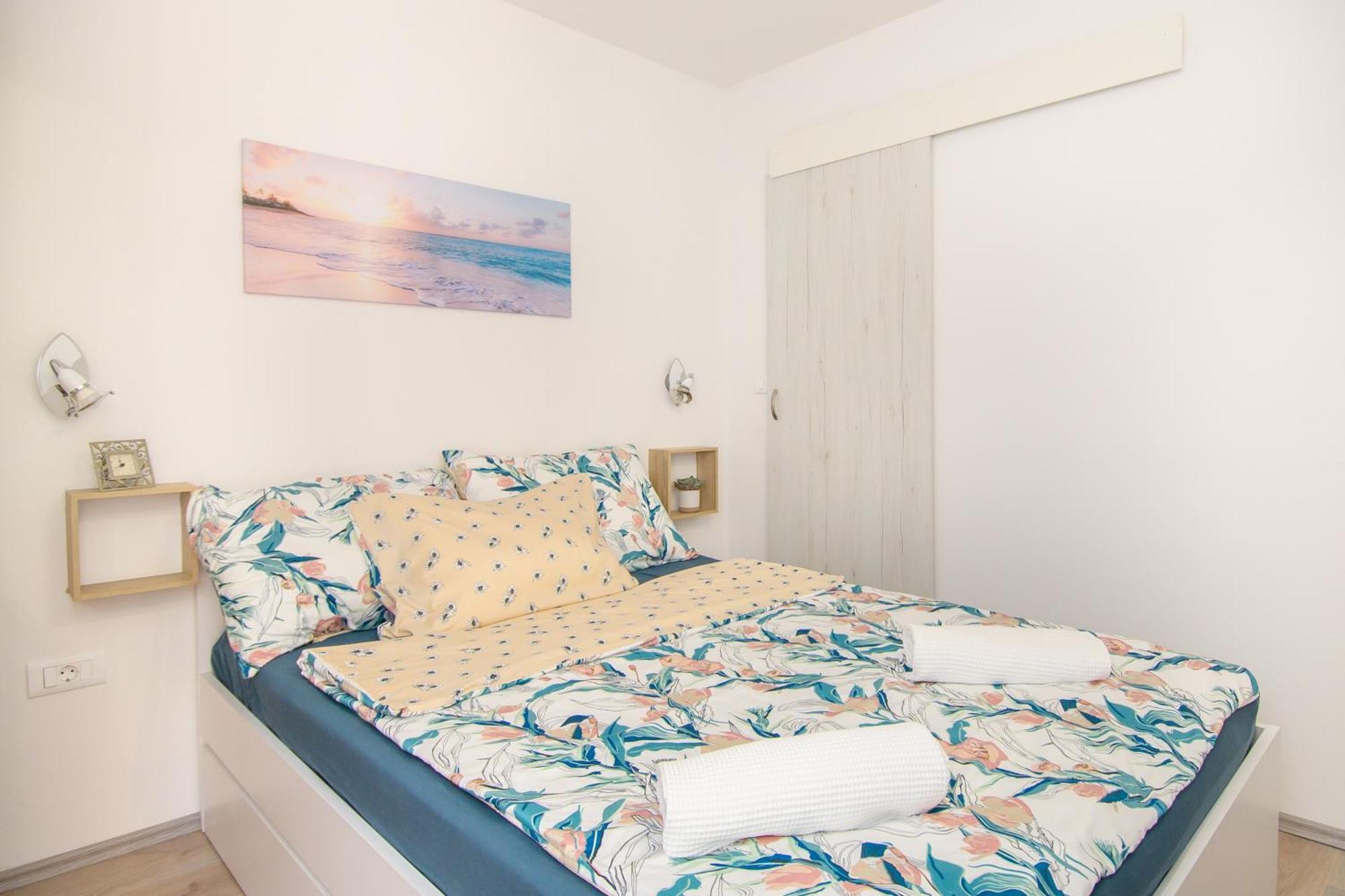 Apartman Dana Kastelir-Labinci Eksteriør billede